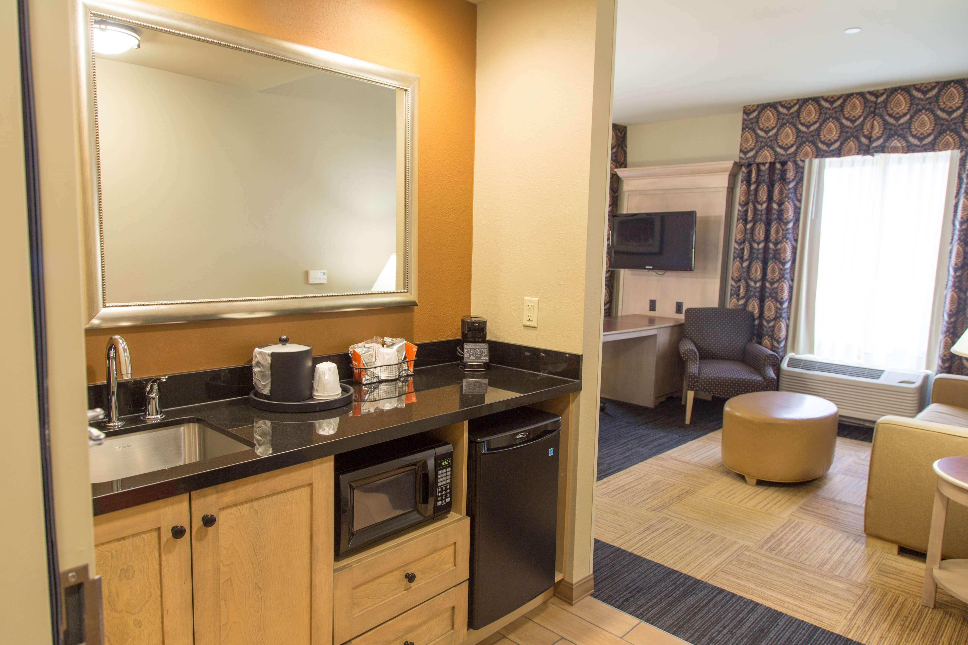 Hampton Inn & Suites Dodge City Boot Hill Casino Екстер'єр фото