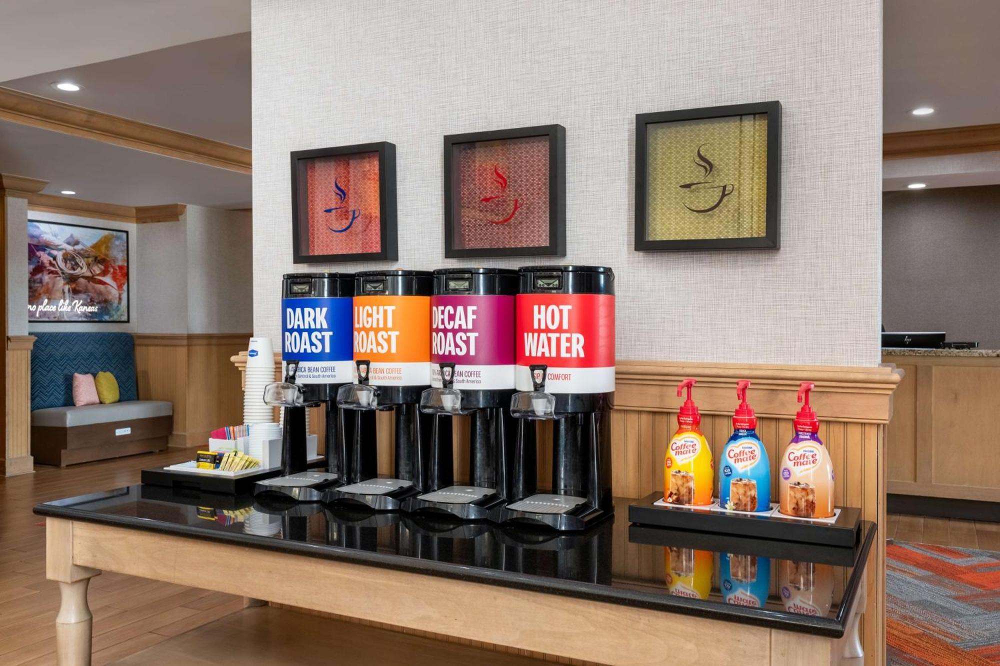 Hampton Inn & Suites Dodge City Boot Hill Casino Екстер'єр фото