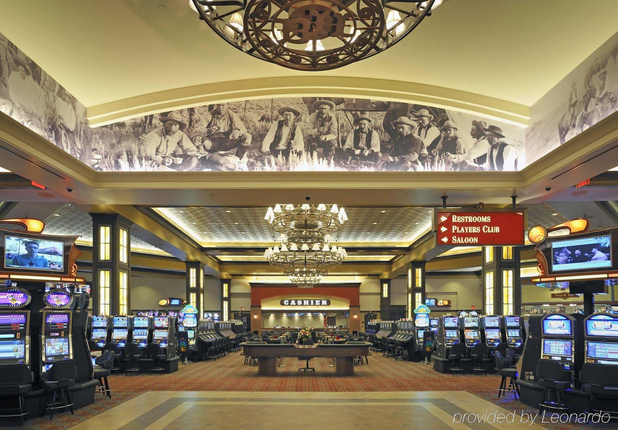 Hampton Inn & Suites Dodge City Boot Hill Casino Екстер'єр фото