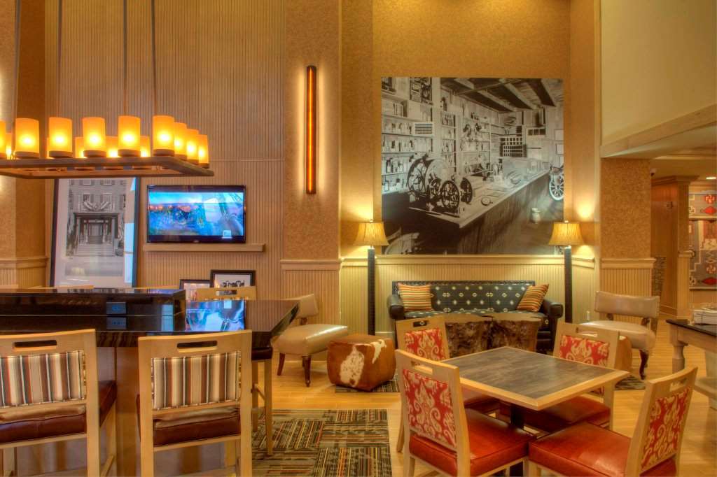Hampton Inn & Suites Dodge City Boot Hill Casino Інтер'єр фото