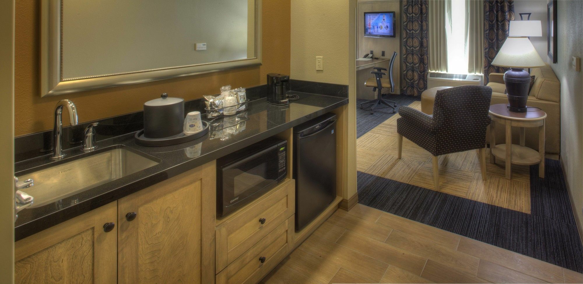 Hampton Inn & Suites Dodge City Boot Hill Casino Екстер'єр фото